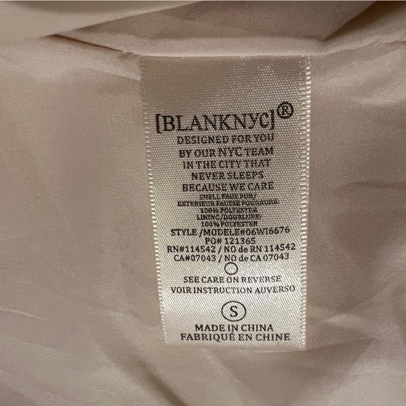 Blank NYC Women's Cream Faux Fur Teddy Jacket Small NWOT - Picture 8 of 11